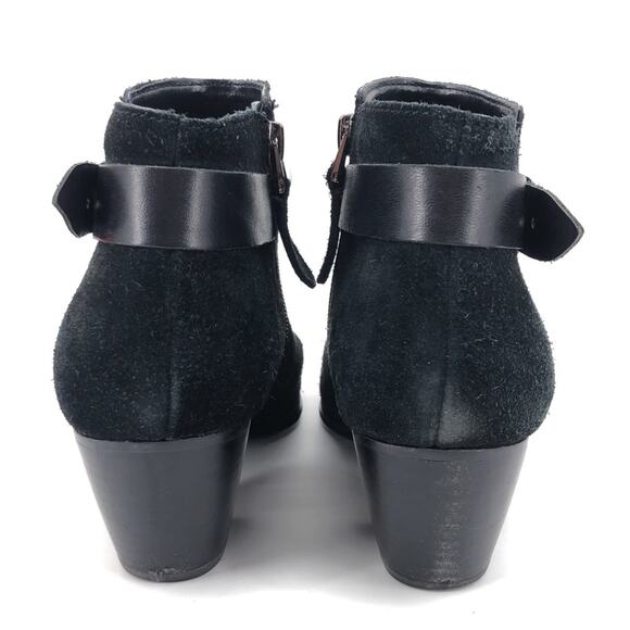 Guess black suede Geora booties - Picture 4 of 9